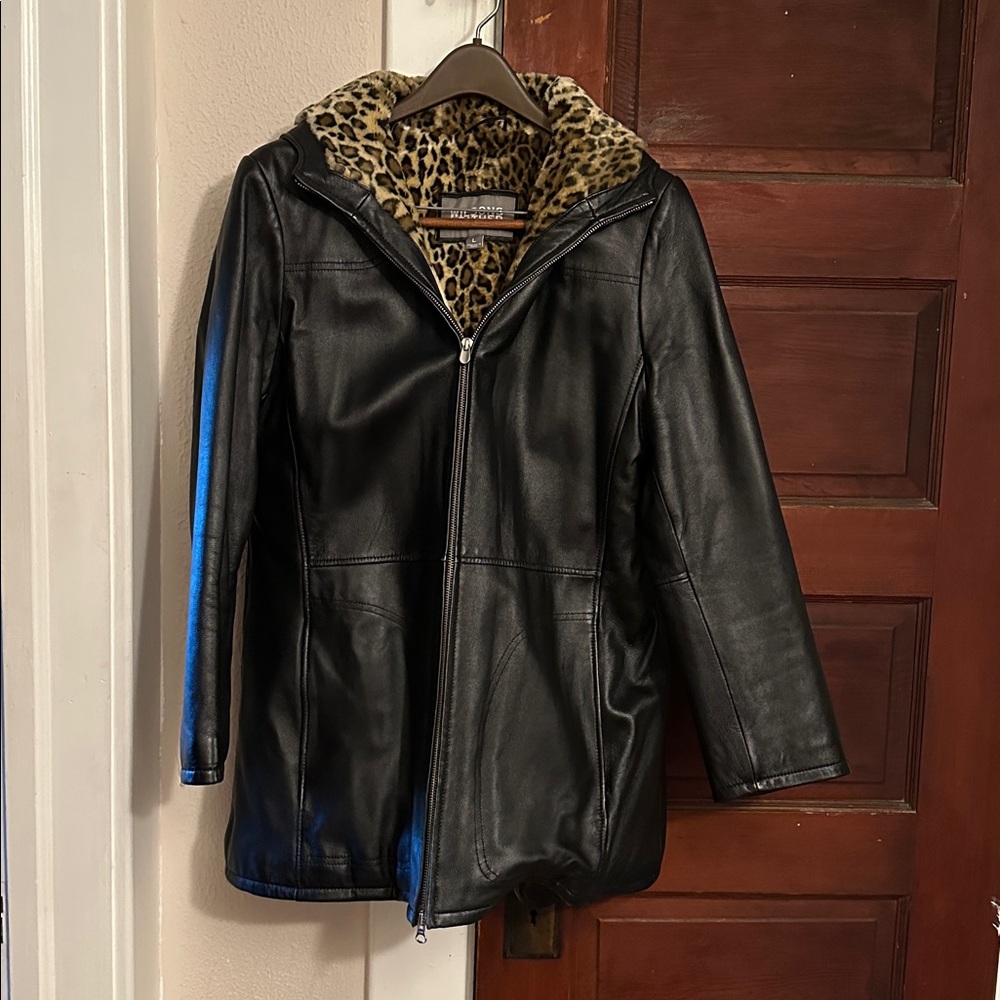 Wilsons Leather Black with Leopard Cheetah Animal Faux Fur Coat Size Large